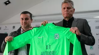 Paulo Autuori fue presentando como flamante DT del Atlético Nacional 