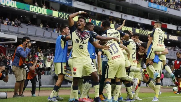 Con Pedro Aquino, América derrotó 3-2 a Puebla y avanzó semis de la Liga MX
