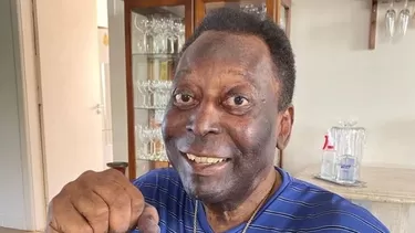  Pelé se ha visto deteriorada en los últimos años debido a problemas en la columna, la cadera y la rodilla. | Foto: Instagram.