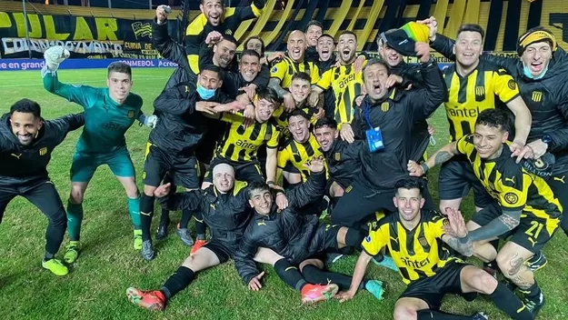 Peñarol clasificó a cuartos de final de la Sudamericana y será rival de Cristal