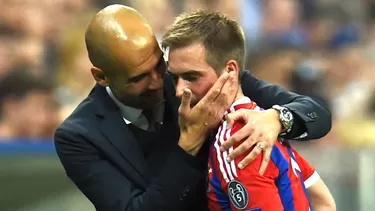 Guardiola dirigió a Lahm en el Bayern Munich