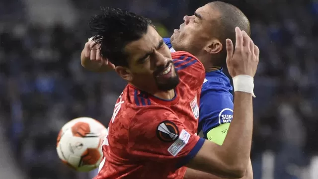 Pepe pasó por el quirófano tras fuerte choque de cabeza con Lucas Paquetá