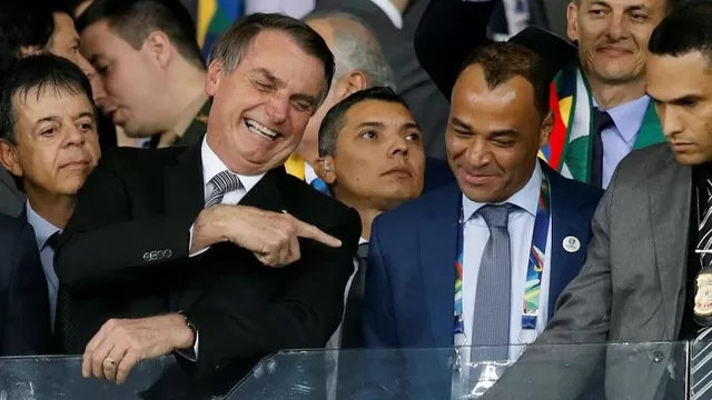 Jair Bolsonaro cree que el título se queda en Brasil. | Foto: EFE