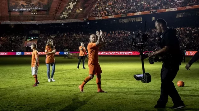 Perú vs. Holanda: revive la emotiva despedida de Sneijder tras el partido