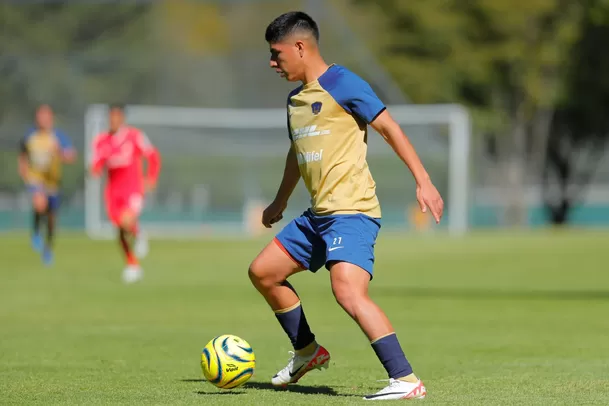 Piero Quispe vio acción ante Toluca. | Foto: @PumasMX