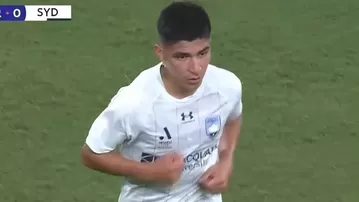 Piero Quispe debutó en Sydney FC y así reaccionaron los hinchas