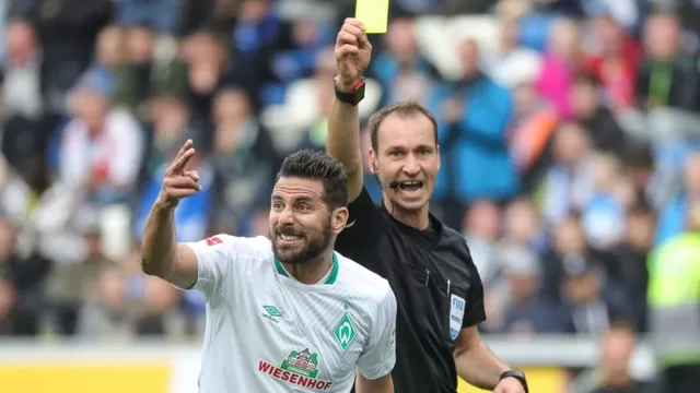 Pizarro ingresó a los 61 minutos del partido entre el Hoffenheim vs. Werder Bremen. | Foto: EFE