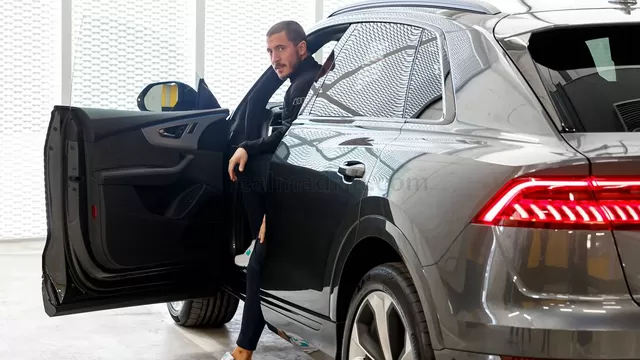 Jugadores del Real Madrid recibieron sus autos nuevos: ¿Qué jugador eligió la versión más cara?