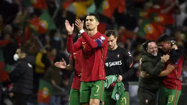 La selección liderada por Cristiano Ronaldo clasificó a la final del repechaje a Qatar 2022. | Foto: AFP