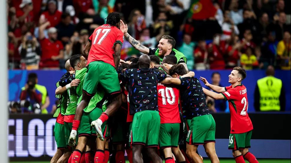 Portugal derrotó a Eslovenia y avanzó a los cuartos del certamen / Foto: AFP