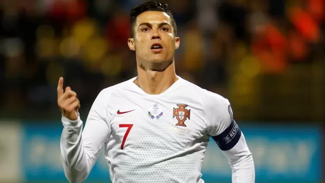 &#39;Póker&#39; de Cristiano Ronaldo en la goleada 5-1 de Portugal sobre Lituania