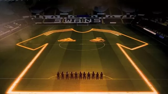 Swansea presentó nueva piel.