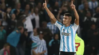 ¡A la Premier League! Racing traspasó a Carlos Alcaraz al Southampton