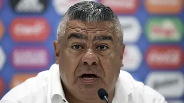 Claudio Tapia, presidente de la AFA, defendi&amp;oacute; a Messi. | Foto: AFP