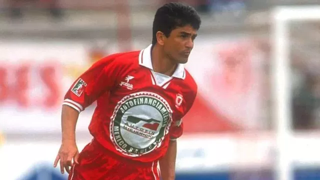 Bernd Schuster – Pumas de la UNAM – 1996/97-foto-3