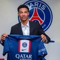 PSG anunció la incorporación del delantero francés Hugo Ekitike