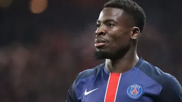 PSG: defensa Serge Aurier fue condenado a prisión por agredir a policía