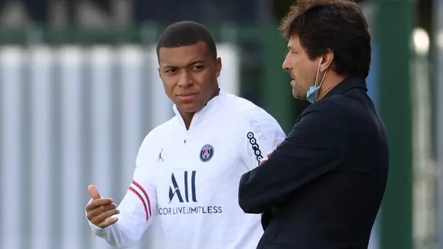 Leonardo, director deportivo del PSG, y Kylian Mbappé. | Foto: PSG
