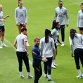 PSG suspendió al DT de su equipo femenino por &quot;gesto inapropiado&quot; contra una jugadora