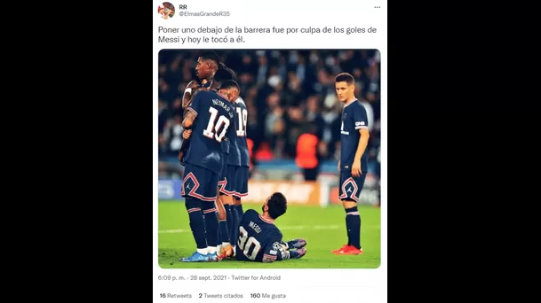 Messi protagonizó memes tras acostarse en la barrera.