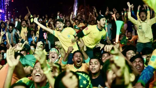 Miles celebran en Bangladesh el triunfo de Brasil ante Corea del Sur