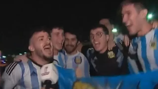 Hinchas la cantaron durante transmisión en vivo desde Qatar de canal argentino. | Video: TyC Sports