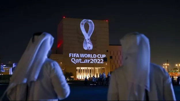 Qatar 2022: La respuesta de la comunidad LGTBI a la advertencia sobre las muestras de afecto