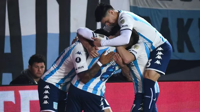 Racing goleó 3-0 al Atlético Nacional y avanzó a los cuartos de Libertadores