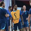 Raheem Sterling volvió a Qatar y se reintegró a la selección de Inglaterra