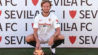 Rakitic fue presentado en el Sevilla: "Tengo mis mejores años por delante"