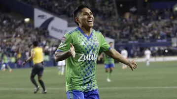 Raúl Ruidíaz deja Seattle Sounders tras siete temporadas