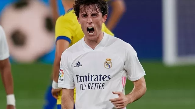 Álvaro Odriozola tiene 25 años | Video: Real Madrid.
