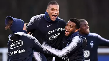 Mbapp&amp;eacute; se encuentra concentrado con Francia para las eliminatorias a la Eurocopa 2020. | Foto: AFP