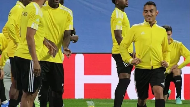 El Sheriff Tiraspol de Gustavo Dulanto reconoció el Santiago Bernabéu | Foto: Agencias. El Sheriff Tiraspol de Gustavo Dulanto reconoció el Santiago Bernabéu | Foto: Agencias.