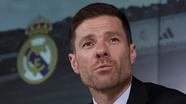 Xabi Alonso fue presentado como nuevo técnico del Real Madrid y habló de lo que espera de su plantilla. | Foto: AFP