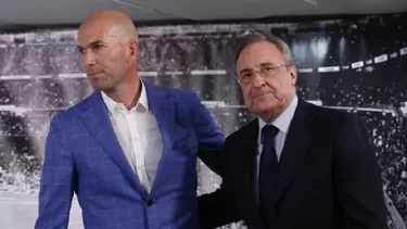 Zidane junto a Florentino Pérez en la presentación del francés. Zidane junto a Florentino Pérez en la presentación del francés.