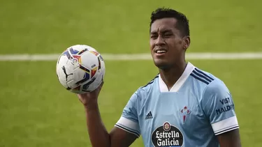 Renato Tapia jugó todo el partido | Foto: AFP / Video: Movistar.