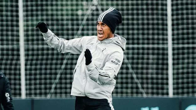 Renato Tapia estará ausente en el Celta vs. Villarreal por LaLiga