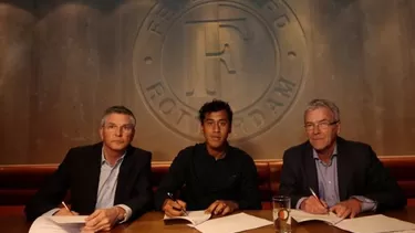 Renato Tapia: ¿en qué equipo del fútbol peruano pudo debutar el volante? Renato Tapia: ¿en qué equipo del fútbol peruano pudo debutar el volante?