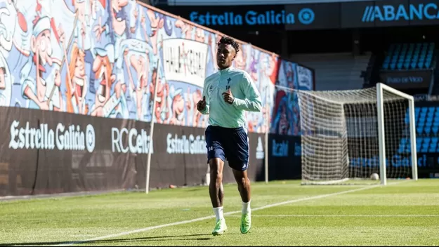 Renato Tapia superó lesión y estará disponible para el próximo partido del Celta