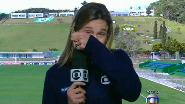 Reportera brasileña lloró en enlace en vivo por la derrota de su selección
