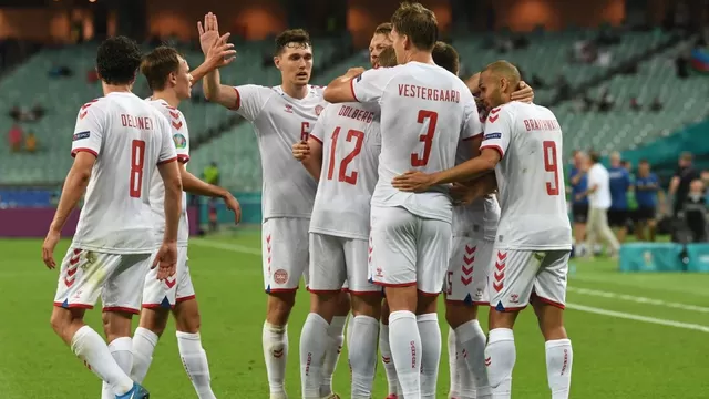 República Checa vs. Dinamarca: Delaney y Dolberg adelantan a la Dinamita Roja en Bakú