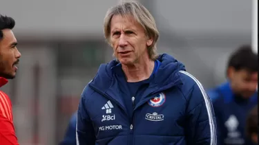 Ricardo Gareca asumió la dirección técnica de Chile en febrero de este año / Foto: @LaRoja