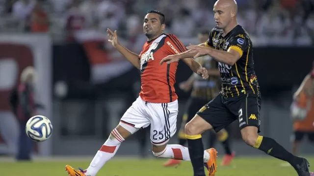 River Plate empató con Olimpo y dejó torneo argentino al rojo vivo