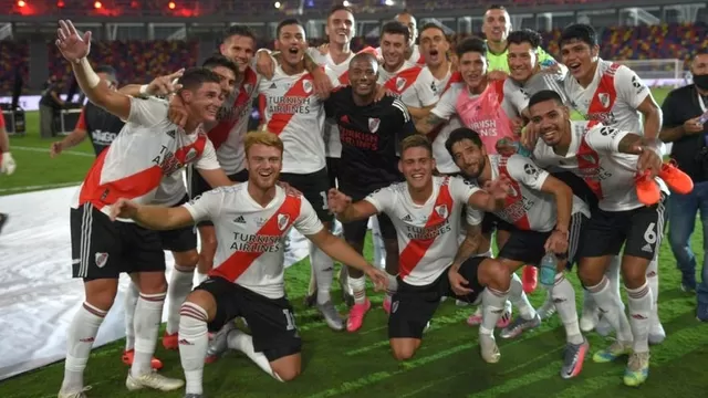 River Plate ganó su segunda Supercopa Argentina. | Foto: @RiverPlate/Video: Espn