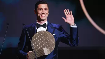 Lewandowski recibió de France Football el premio a máximo goleador en 2021