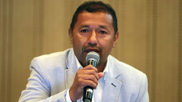 Roberto Palacios sueña ser considerado para trabajar en la selección peruana