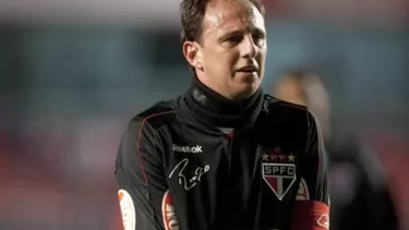 Rogerio Ceni quiso salir jugando como Neuer y el rival terminó anotando