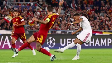 GOLAZO de Kylian Mbappé en el empate Roma 1-1 Real Madrid por Champions League