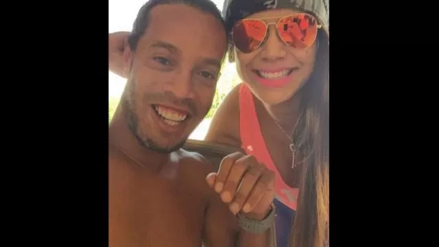 Ronaldinho: vinculan al brasileño con hermana de futbolista mexicano-foto-3